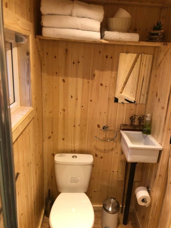 Clydesdale Shepherds Hut Hotel Belfast Luaran gambar